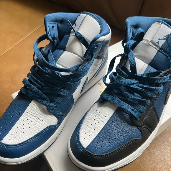 Armory navy color Retro 1 Air Jordan - Picture 5 of 5